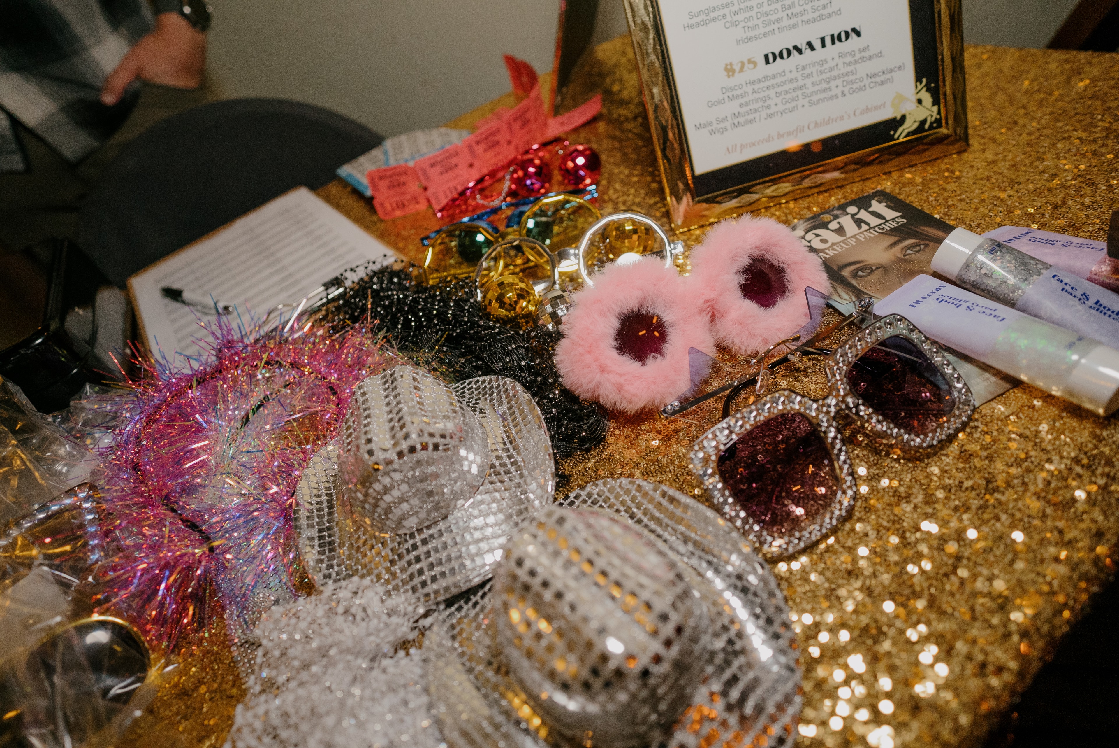 Sparkly fashion accessories display table
